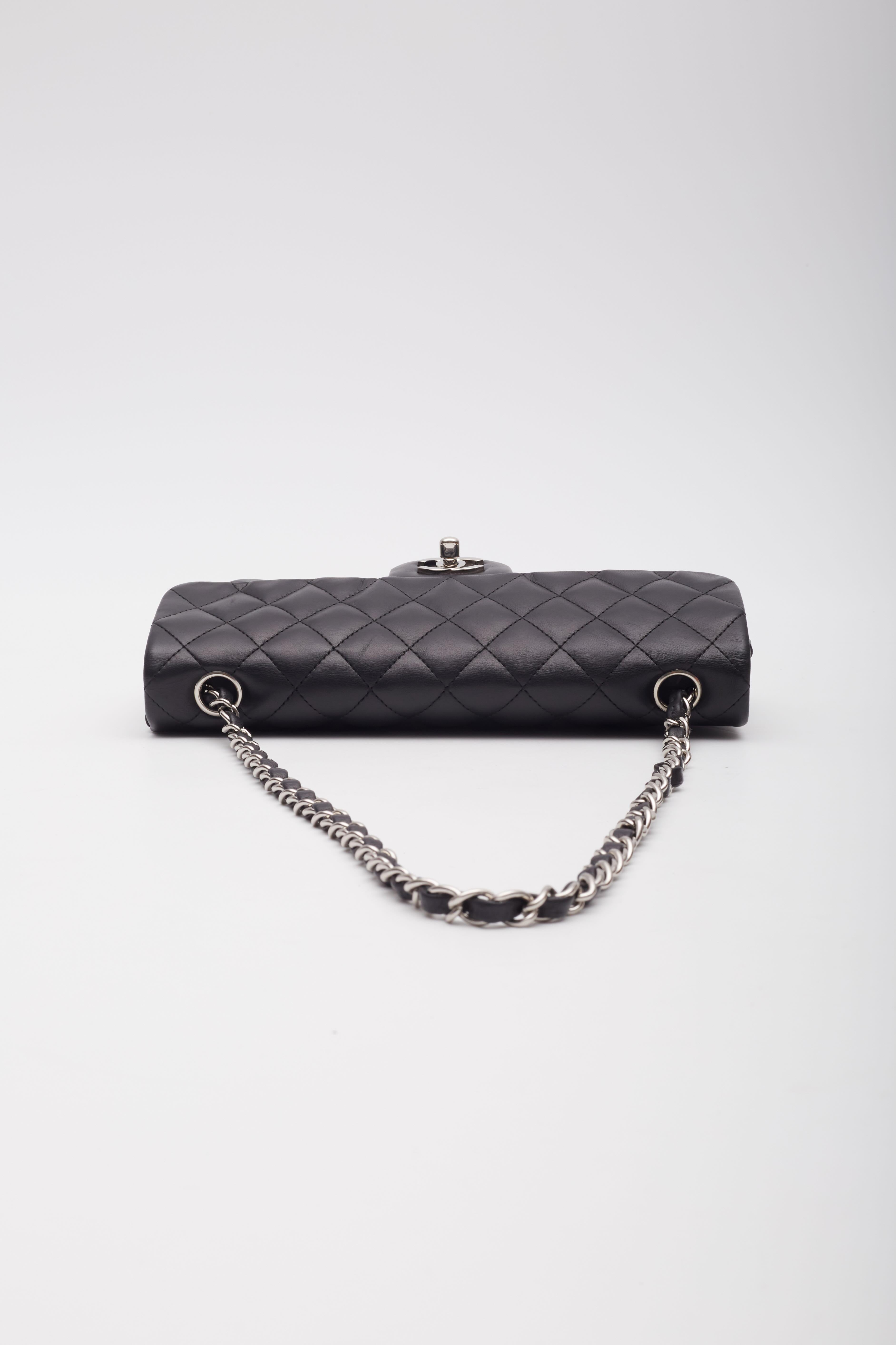 Chanel Black Lambskin East West Baguette Bag Gold Hardware For Sale 3