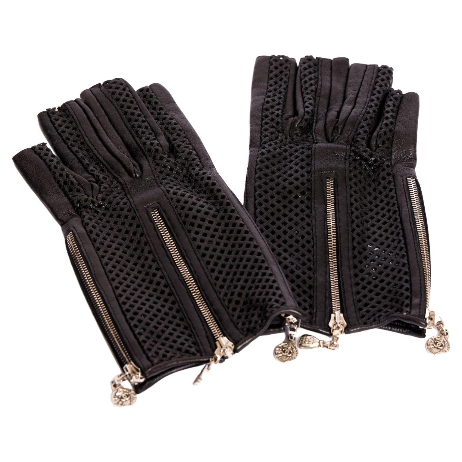 Chanel Black Lambskin Fingerless Gloves at 1stDibs