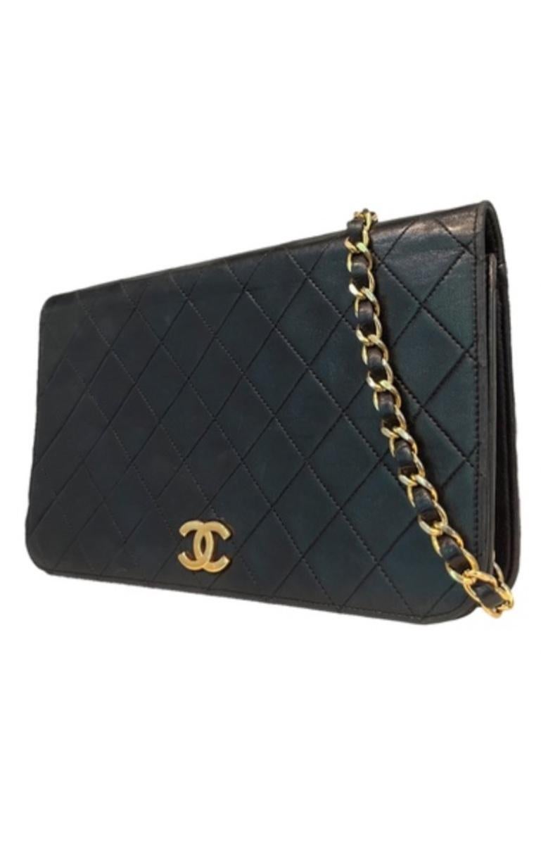 GORGEOUS Vintage CHANEL Lambskin Full Flap Shoulder Bag

Vintage CHANEL is a wise investment, the value only increases with age. 


FEATURES

Black Quilted Lambskin Exterior
24k Gold CC Logo Turnlock
Gold Leather Chain Strap
Single Strap Drop