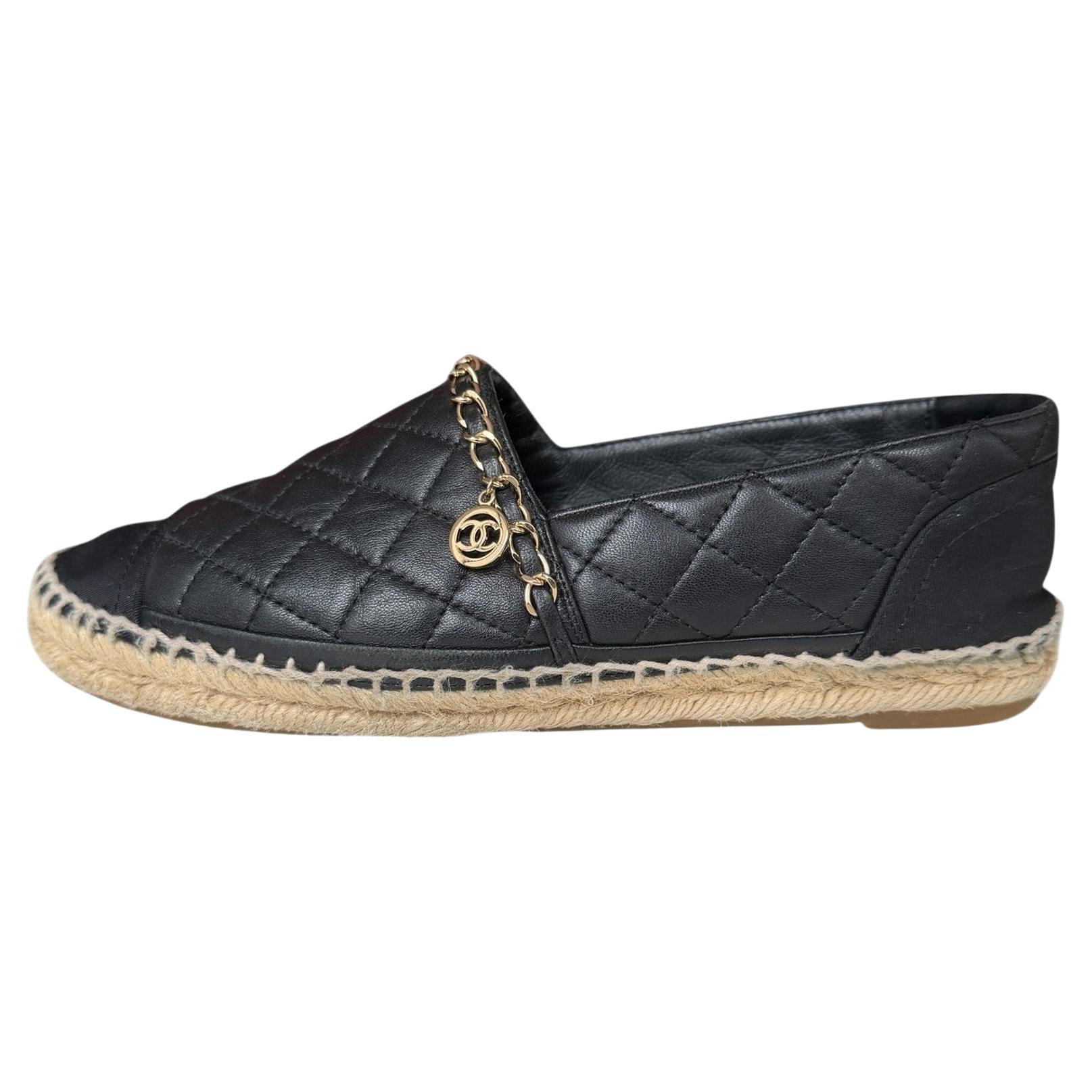 Chanel Black Lambskin/Grosgrain Quilted CC Chain Espadrilles sz 39 For Sale