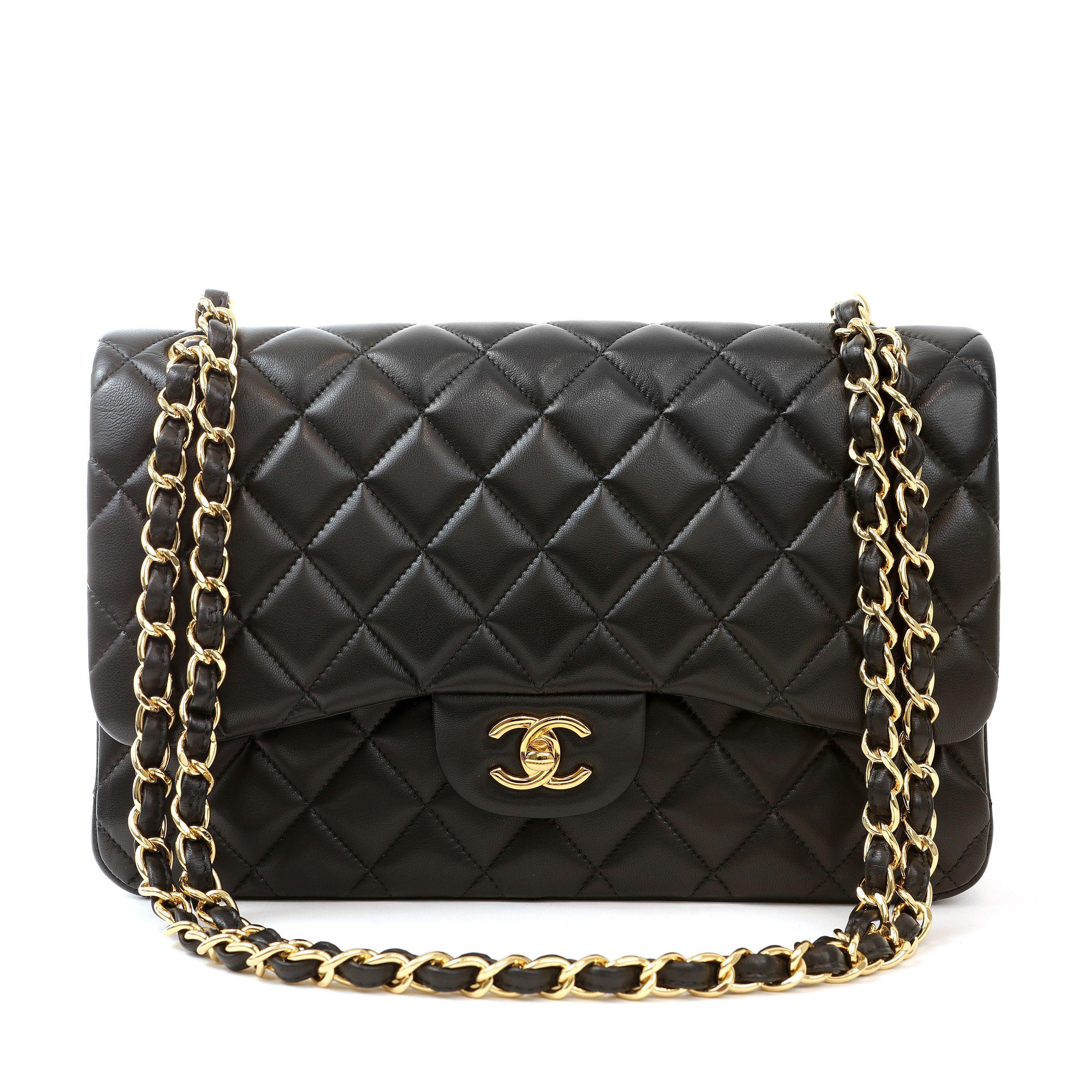 Chanel - Jumbo Classic en cuir d'agneau noir, avec accessoires en or Excellent état - En vente à Palm Beach, FL