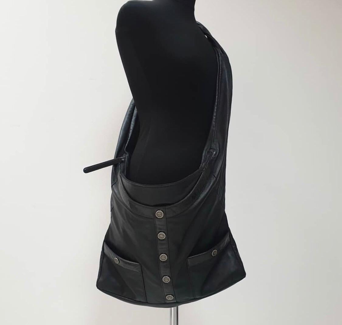 Chanel Black Lambskin Large Blazer Girl Bag In Excellent Condition In Krakow, PL