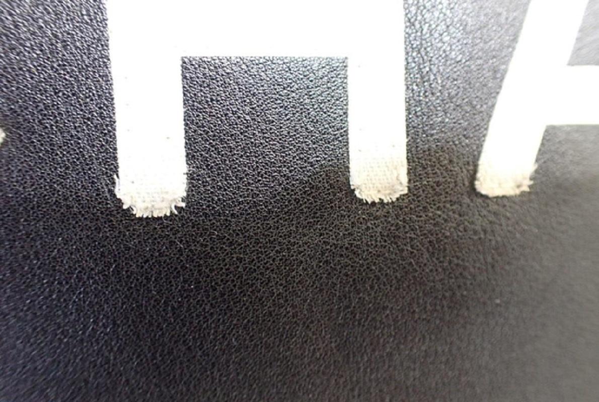 Chanel Black Lambskin Leather 31 Rue Cambon Essential Medium Shopping Tote Bag In Good Condition For Sale In Irvine, CA
