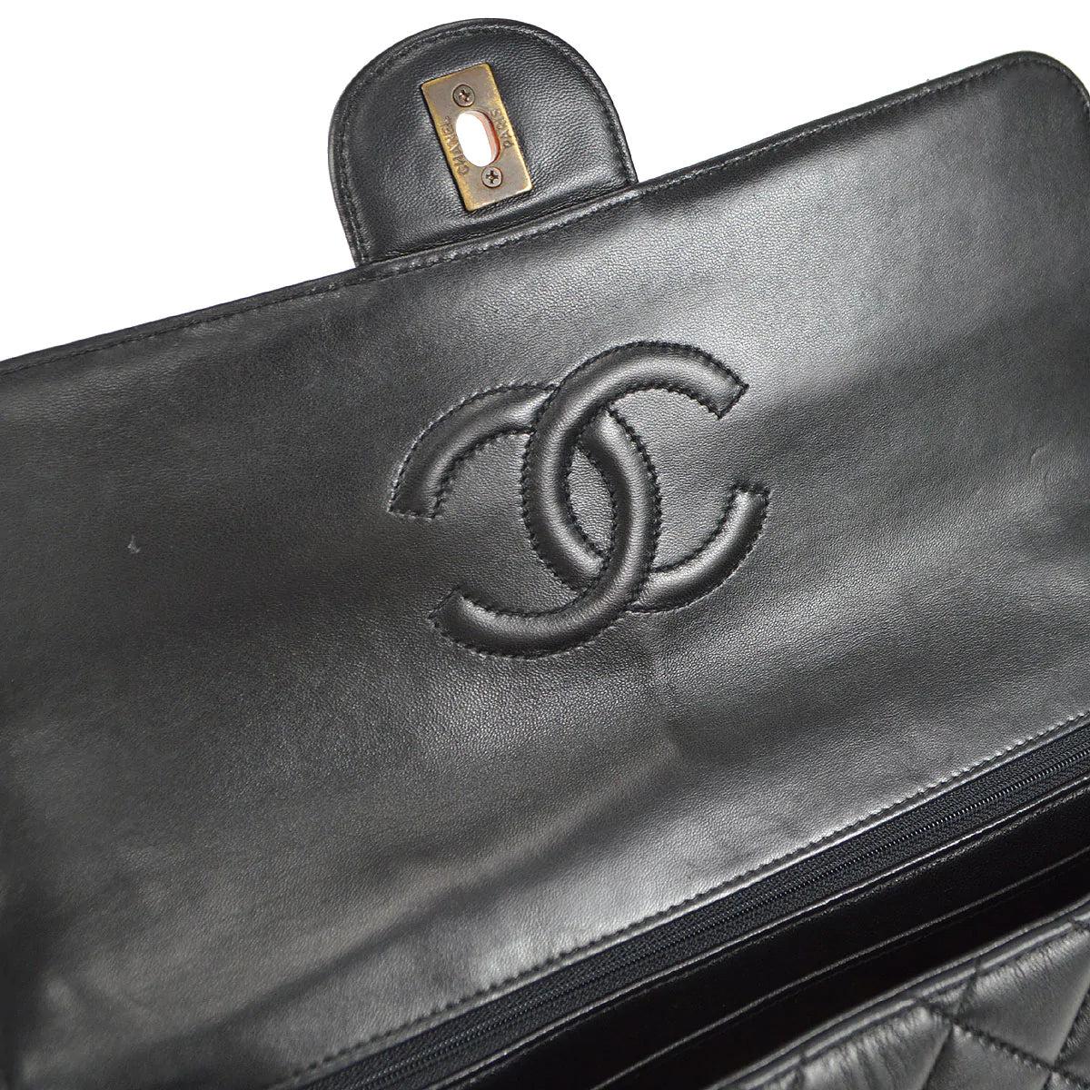CHANEL Black Lambskin Leather Brown Plastic Tortoise Jumbo Shoulder Flap Bag In Good Condition In Chicago, IL