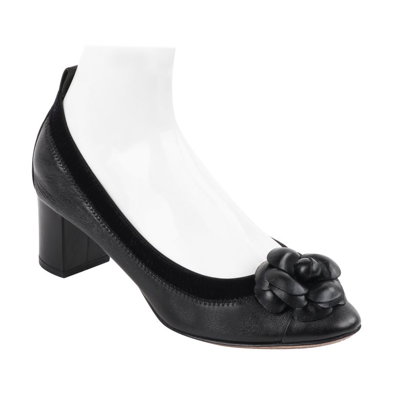 CHANEL Black Lambskin Leather Camellia Rosette Velvet Trim Ballet Pump Heels at 1stDibs CHANEL Black Lambskin Leather Camellia Rosette Velvet Trim Ballet Pump Heels at 1stDibs