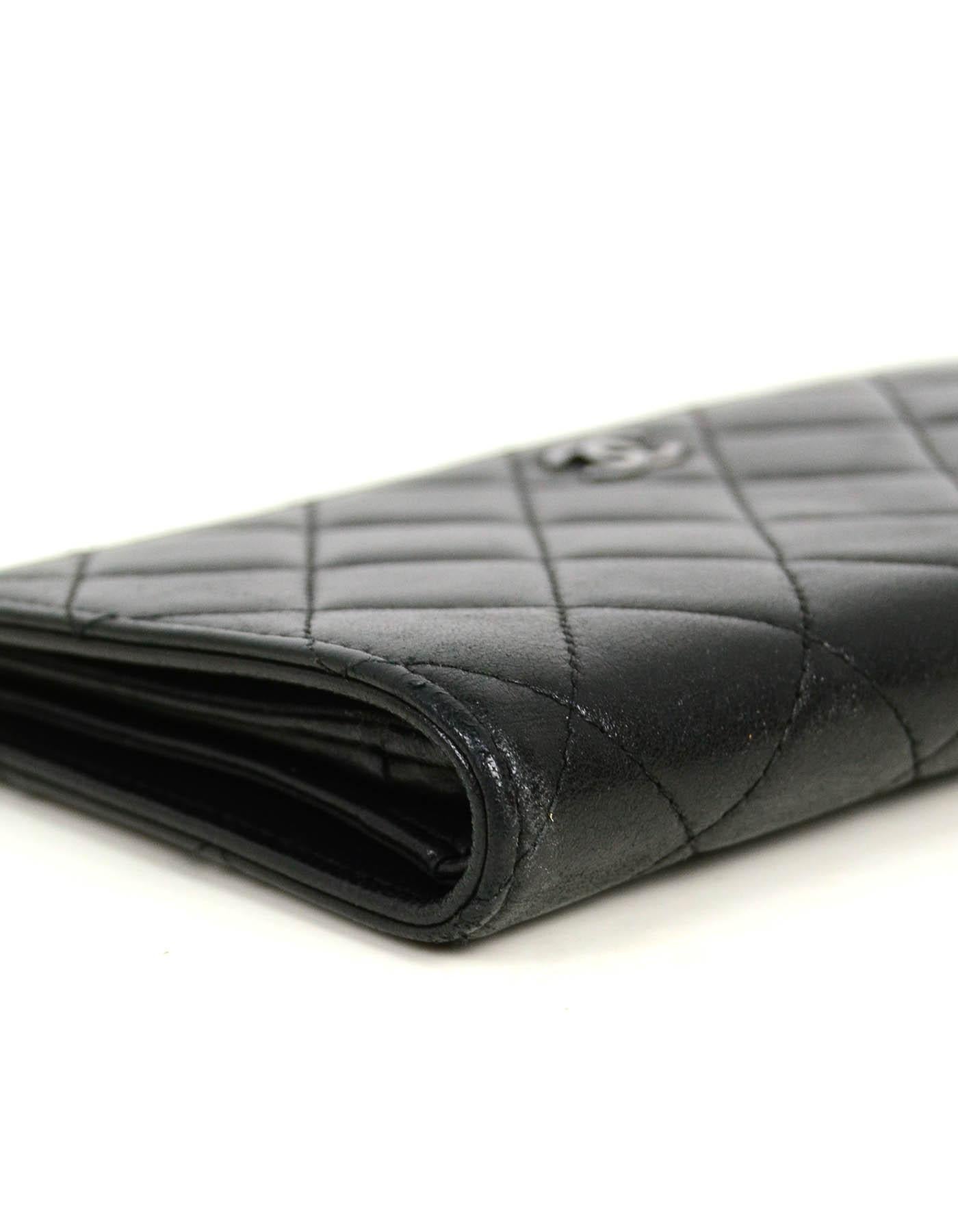 Women's Chanel Black Lambskin Leather Classic Quilted Yen Wallet