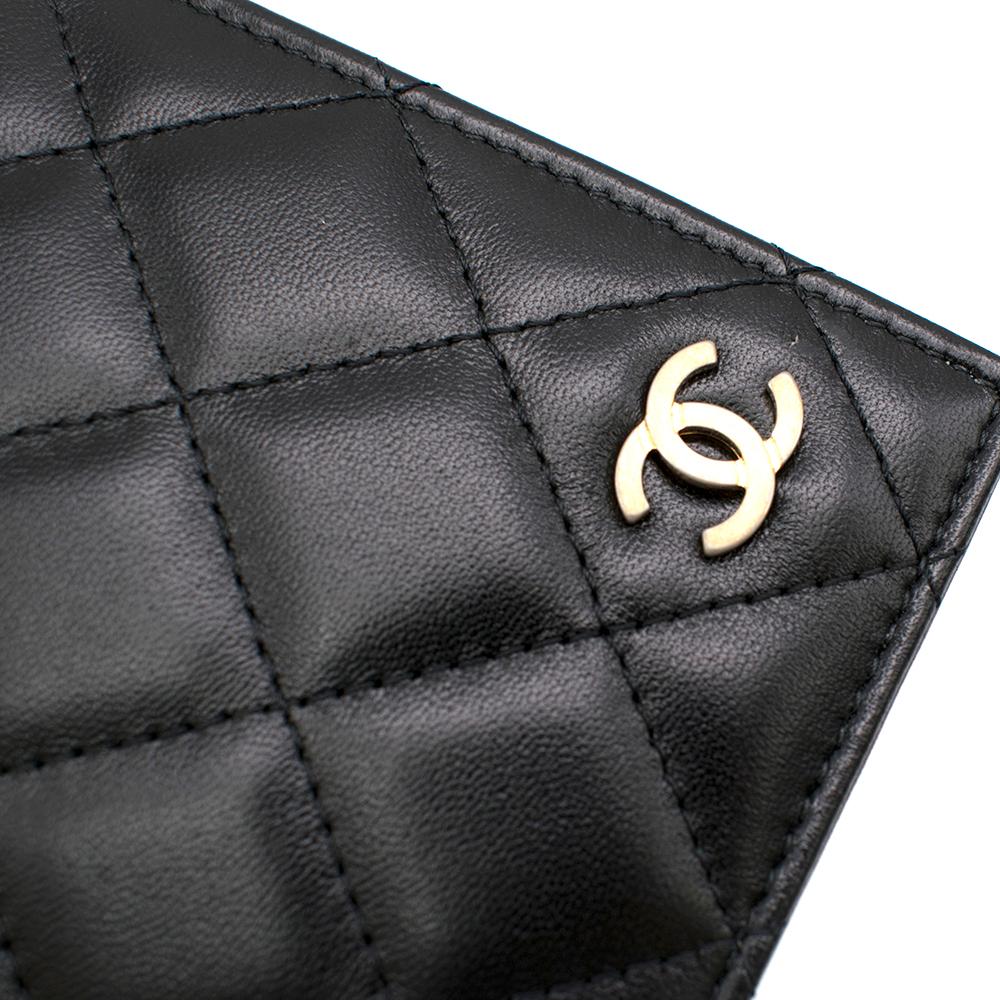 Women's or Men's Chanel Black Lambskin Leather & Gold-tone CC Passport Case 