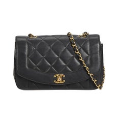 Chanel Black Lambskin Leather Leather Diana Flap Shoulder Bag France