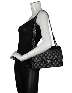 Chanel Borsa Jumbo doppia patta in pelle d'agnello nera trapuntata con A. Silver