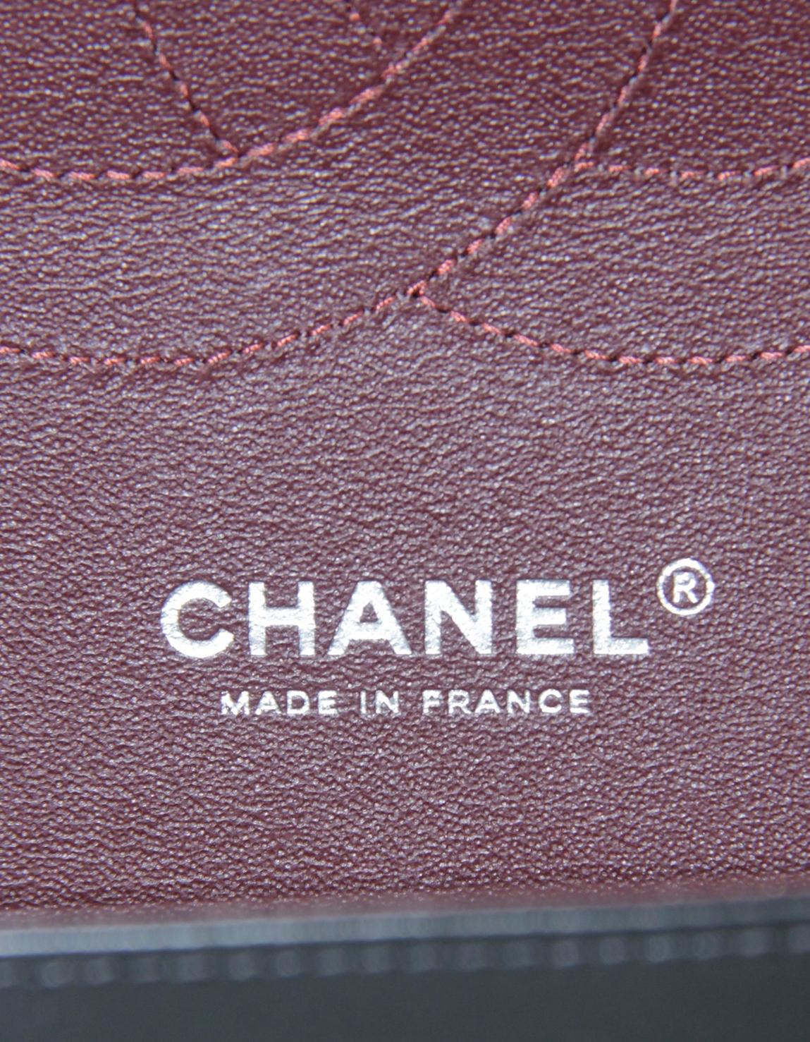 Chanel Black Lambskin Leather Quilted Classic Double Flap Jumbo Bag with Silver For Sale 5