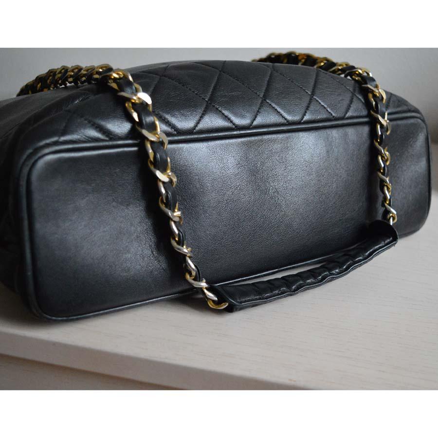 Chanel Black Lambskin Leather Shoulder Bag, Italy, 1980s For Sale 3