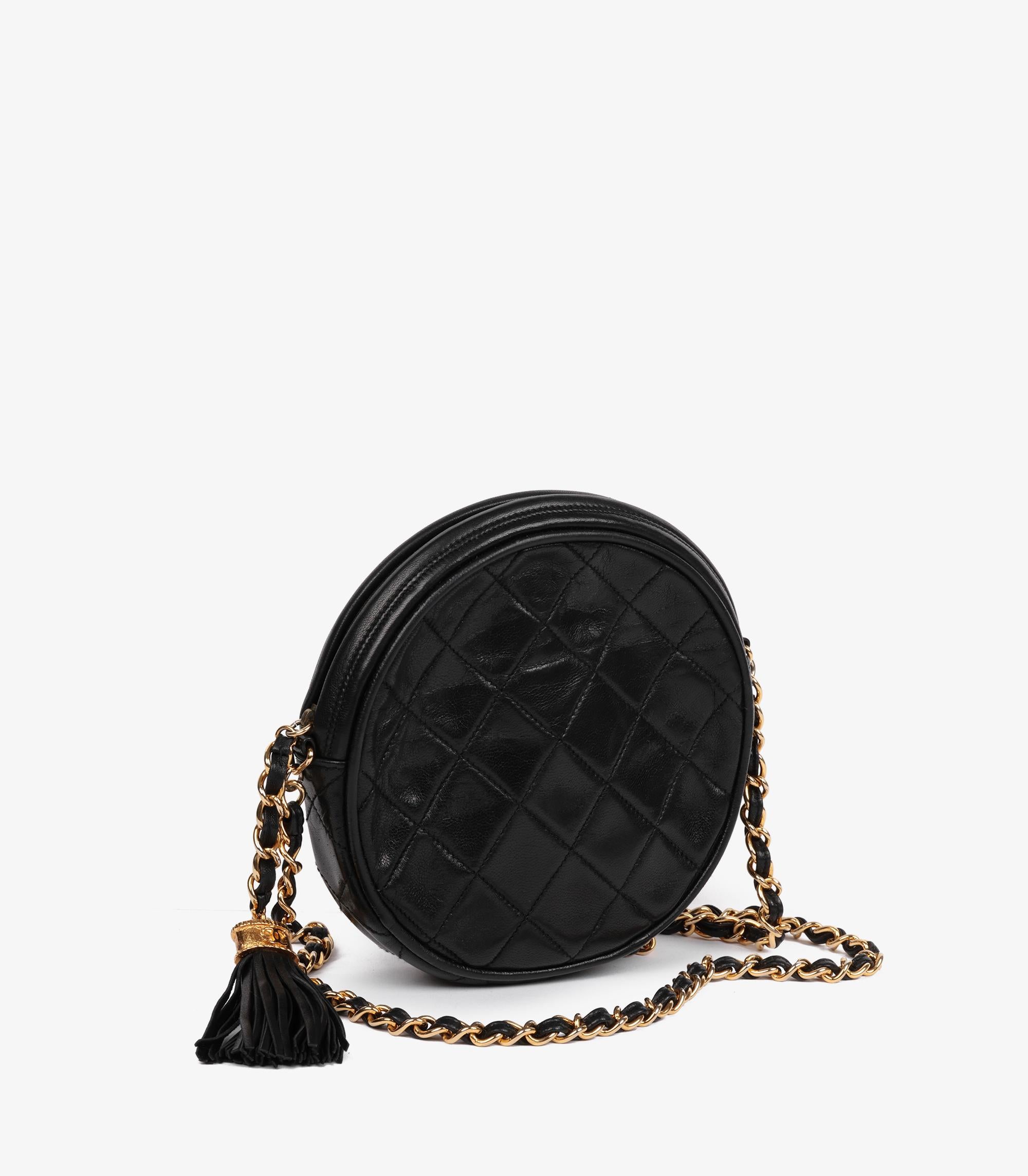 Chanel Piel de cordero negra Vintage Mini Bolso redondo con flecos Timeless Negro en venta