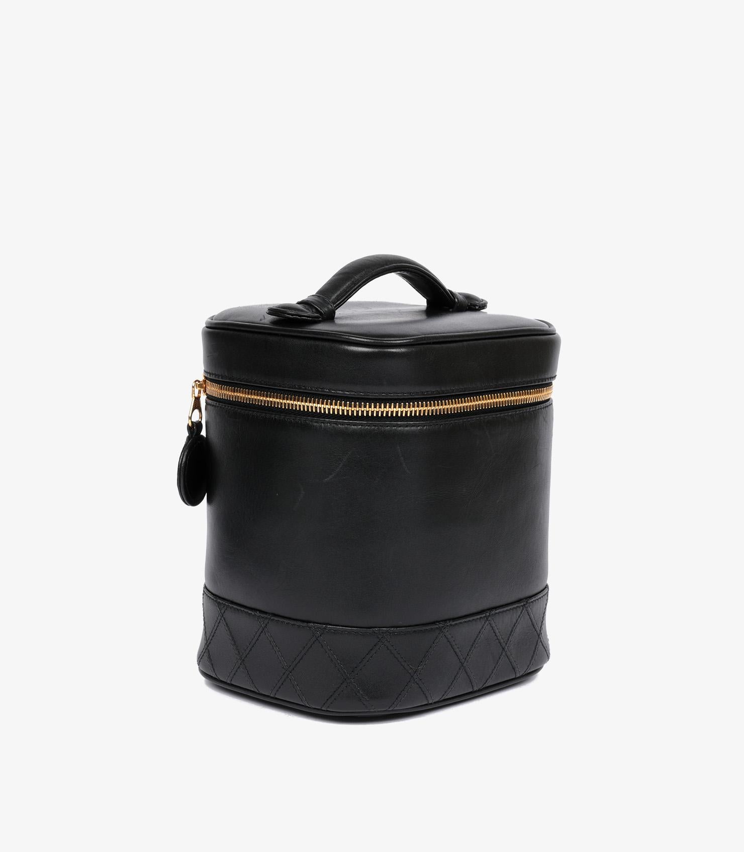 Chanel Black Lambskin Leather Vintage Vanity Case

Product Details
Xupes Ref: AA0325
Brand: Chanel
Model: Timeless Vanity Case
Type: Travel
Serial Number: 3319140
Age: 1994
Accompanied By: Chanel Box, Authenticity Card
Colour: Black 
Hardware: Gold