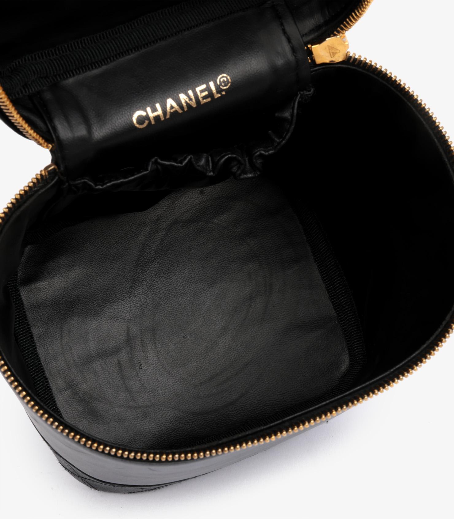 Chanel Black Lambskin Leather Vintage Vanity Case For Sale 1