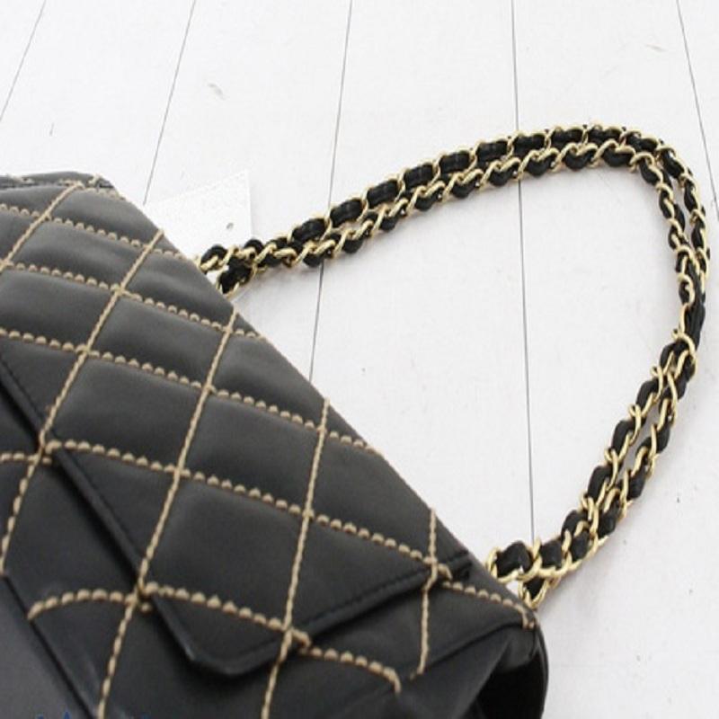 chanel wild stitch shoulder bag