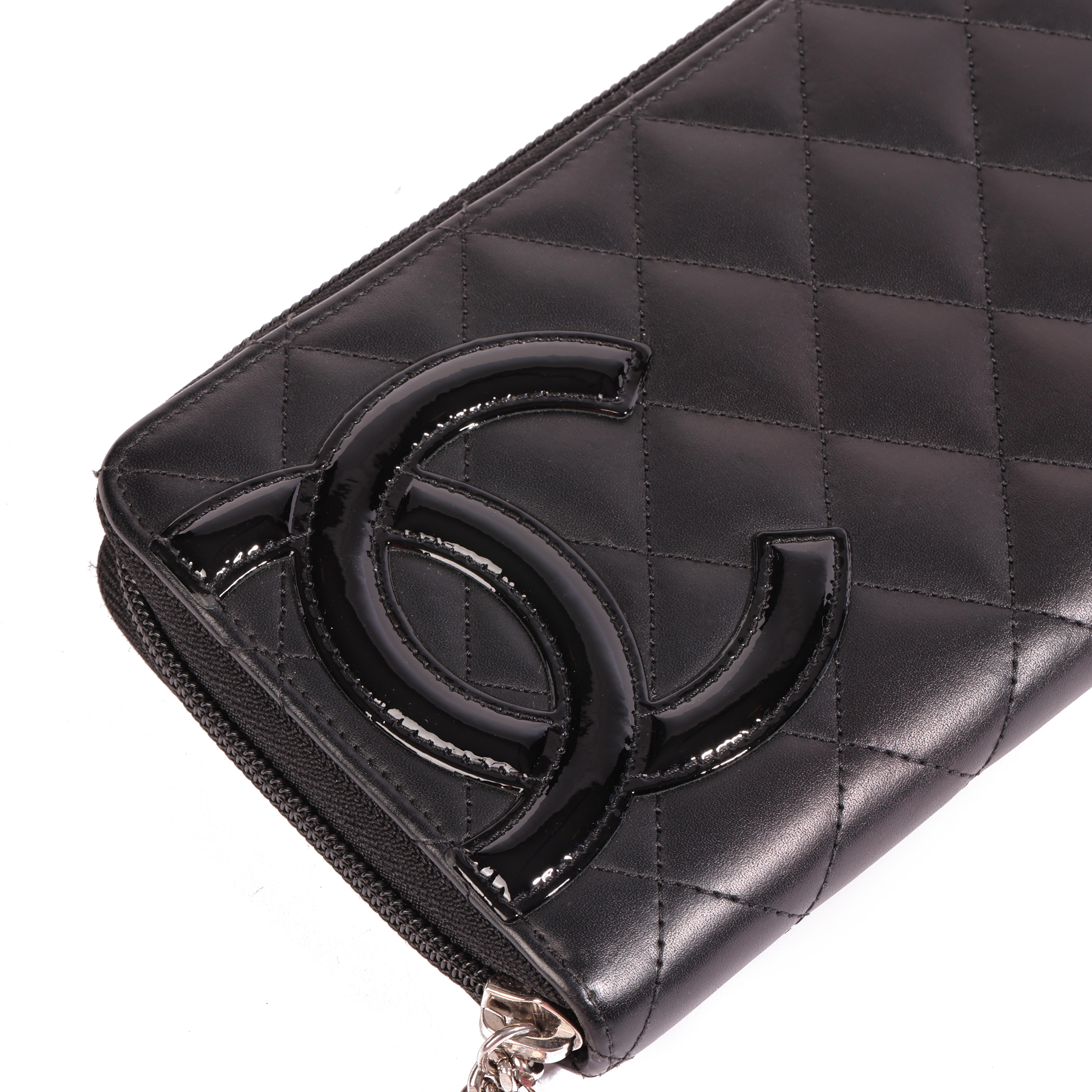 Chanel Black Lambskin & Patent Leather Ligne Cambon Long Wallet In Excellent Condition In Bishop's Stortford, Hertfordshire