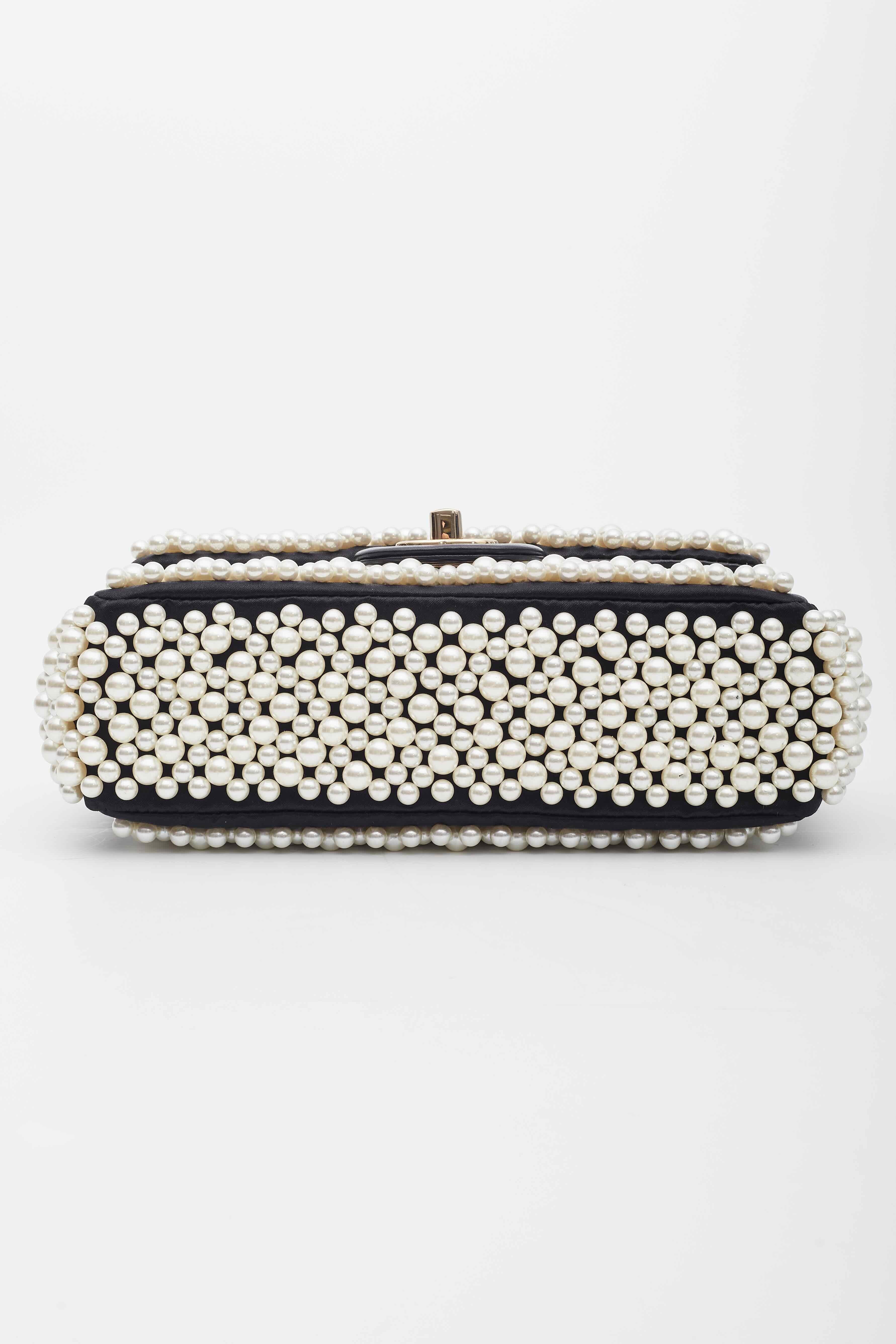 Chanel Black Lambskin Pearl on Flap Bag For Sale 1
