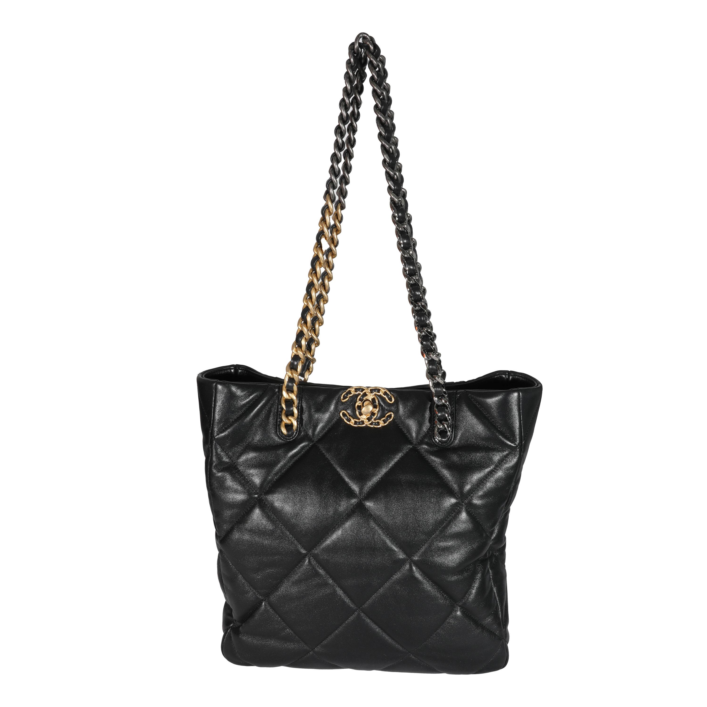 Women's or Men's Chanel Black Lambskin Quilted Chanel 19 Shopping Bag
