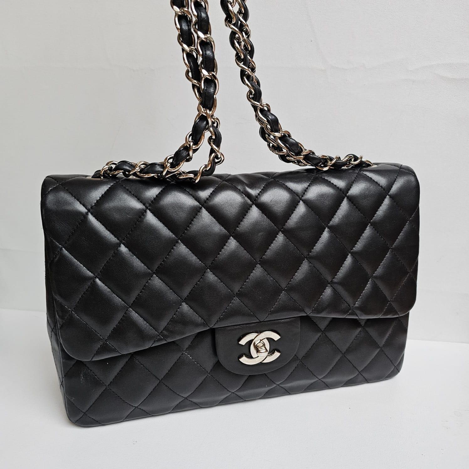 Chanel Black Lambskin Quilted Jumbo Single Flap Bag For Sale 6