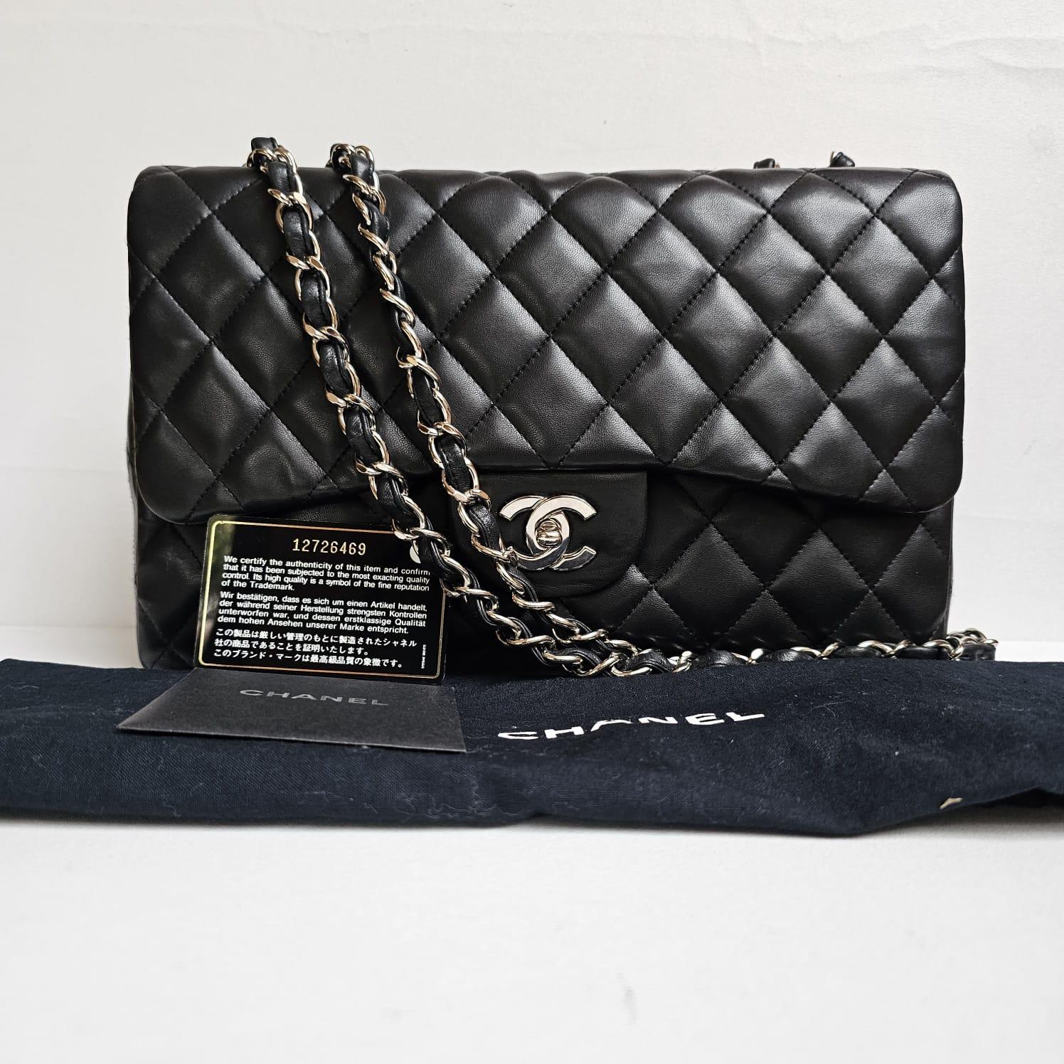 Chanel Black Lambskin Quilted Jumbo Single Flap Bag For Sale 14
