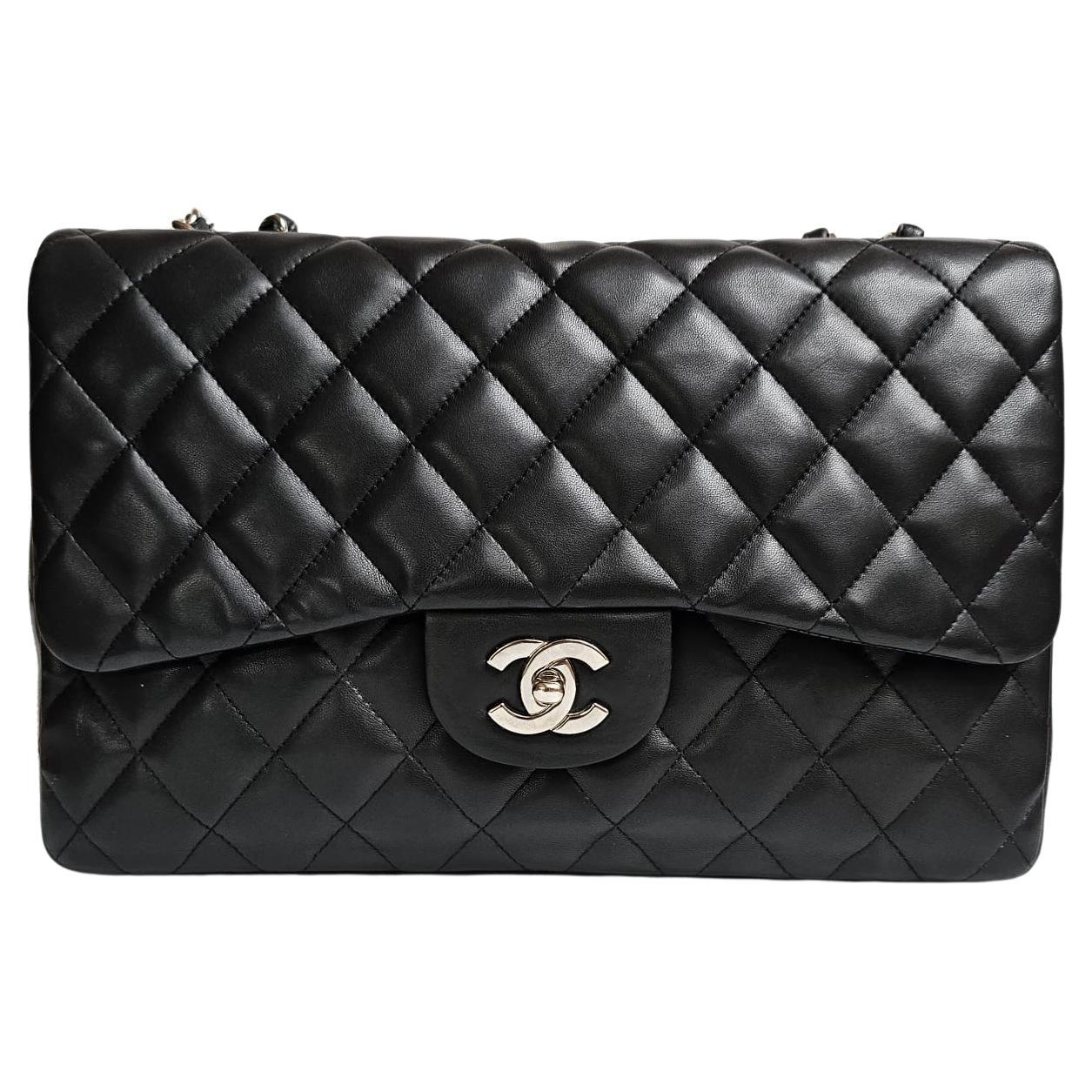 Chanel Black Lambskin Quilted Jumbo Single Flap Bag For Sale