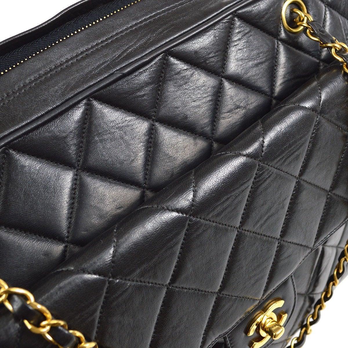 CHANEL Black Lambskin Quilted Leather 24K Gold Top Handle Shoulder Tote Flap Bag In Good Condition In Chicago, IL