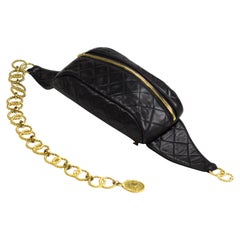 Chanel Black Lambskin Quilted Medallion Fanny Pack