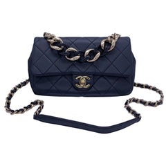 CHANEL Black Lambskin Quilted Resin Bi-Color Chain Flap Shoulder Bag GHW