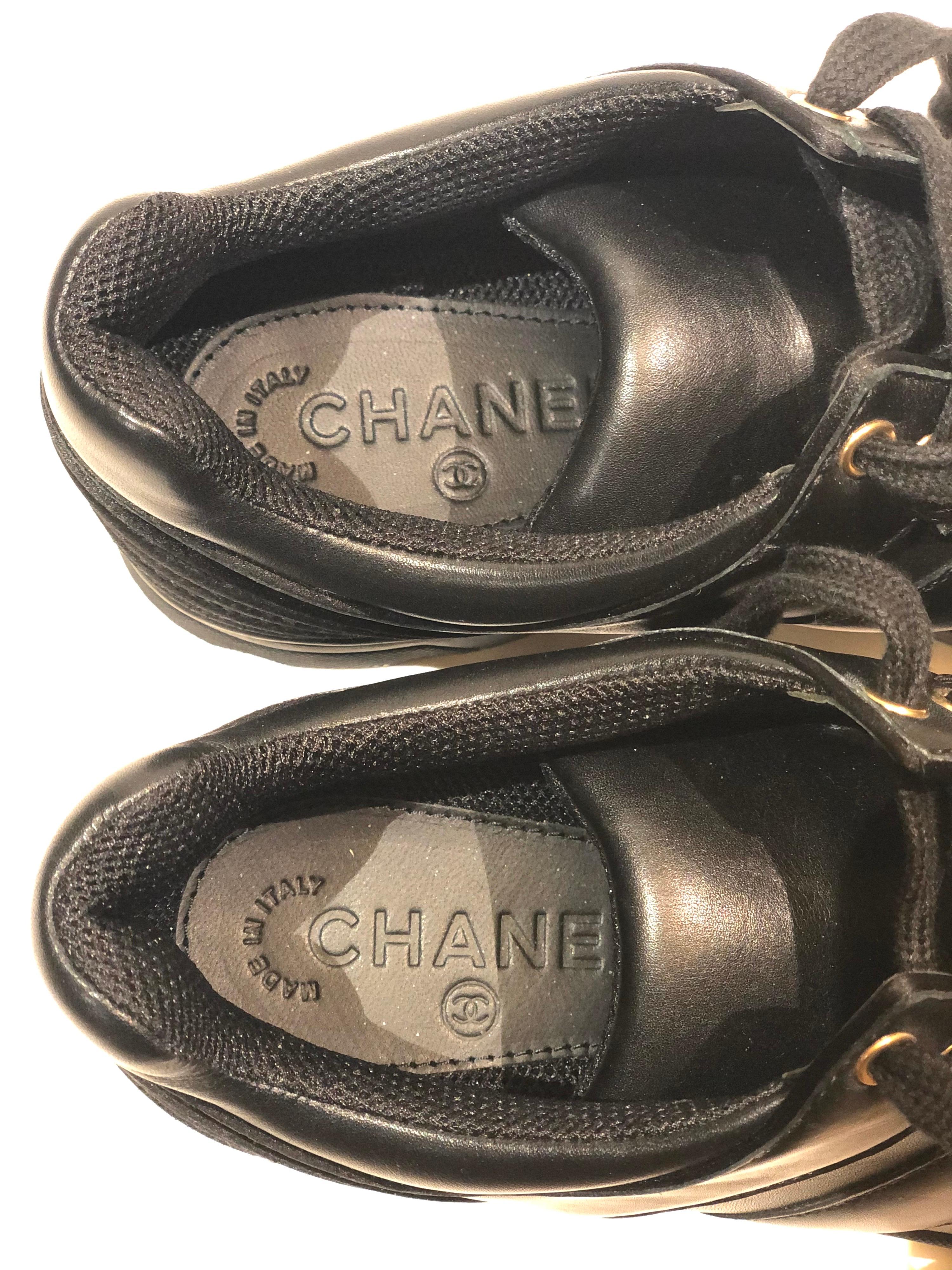 chanel runners black and white