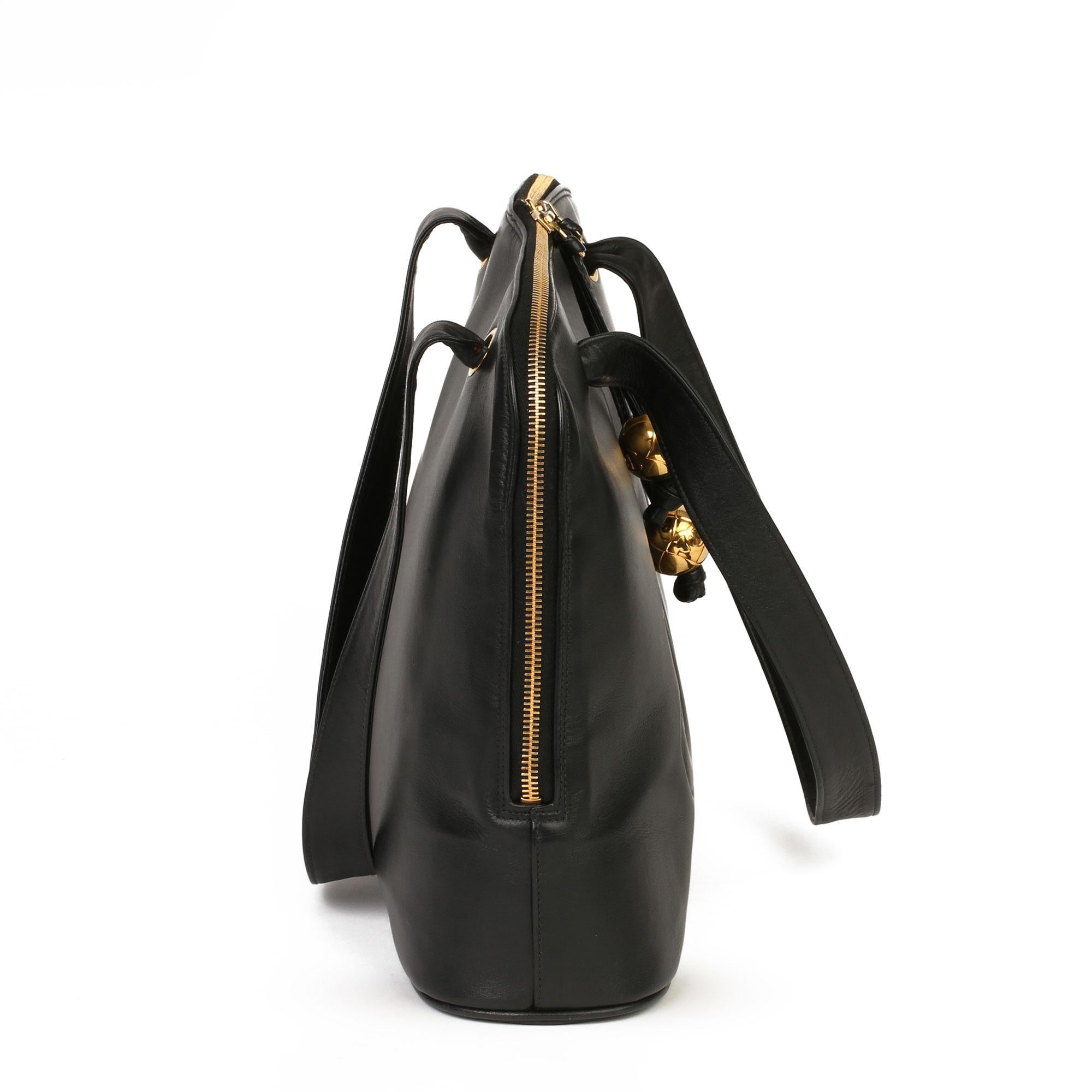 Chanel Black Lambskin Vintage Timeless Shoulder Bag  In Excellent Condition In Bishop's Stortford, Hertfordshire