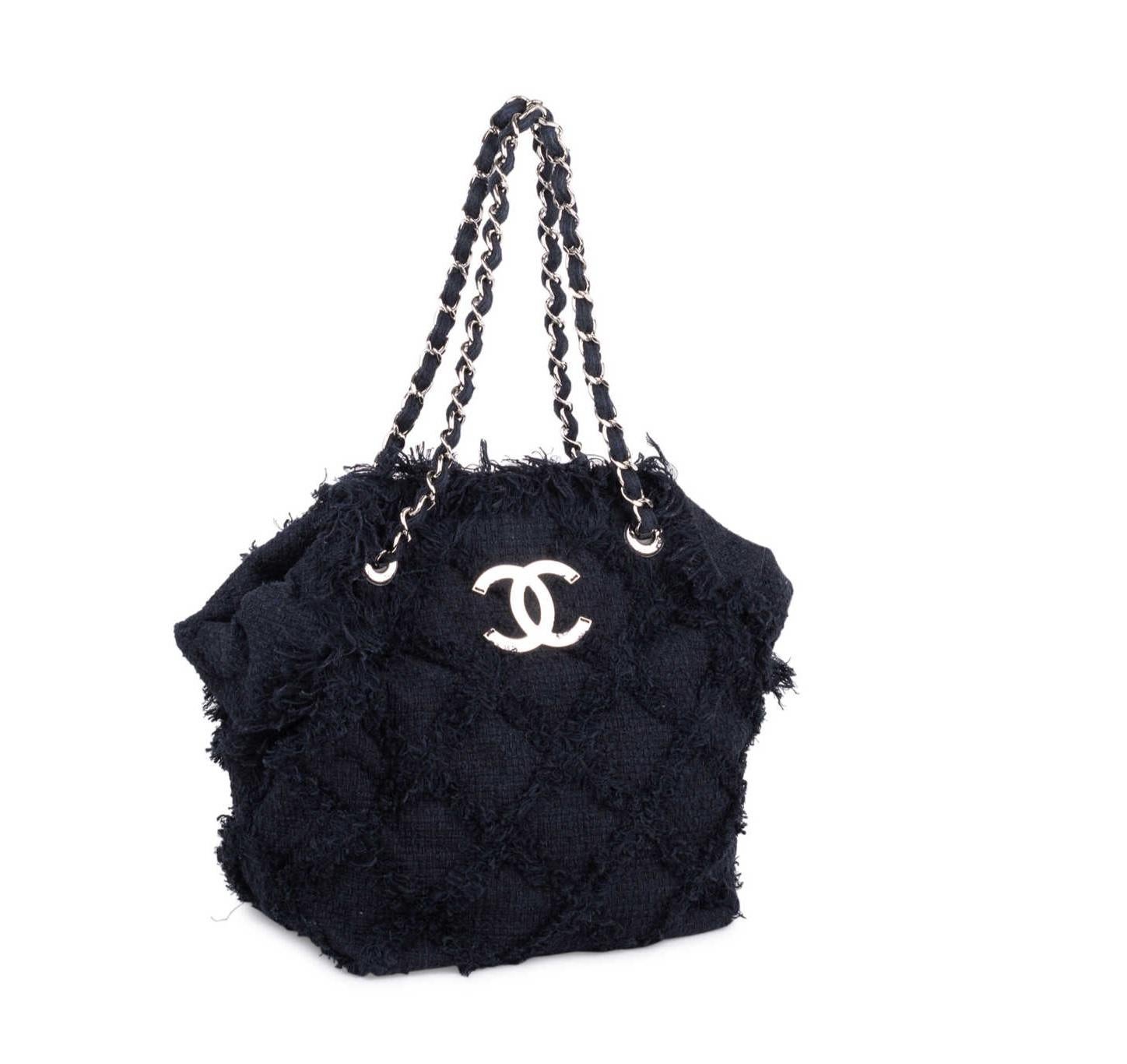 Chanel Black Large Crochet Soft Organic Nature Tweed Woven Large CC Tote For Sale 4
