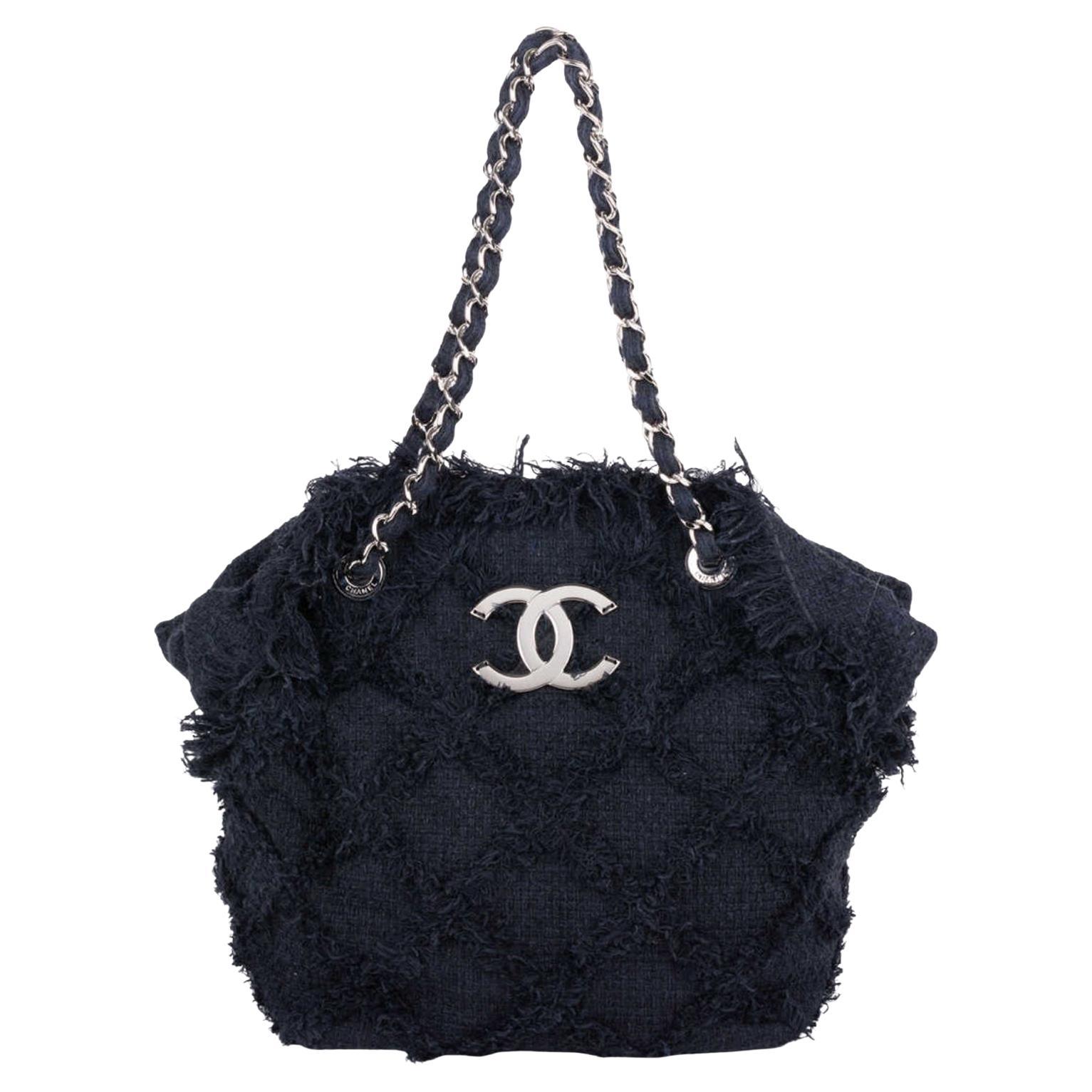 Chanel Schwarz große Häkelarbeit weiche organische Nature Tweed gewebt große CC Tote