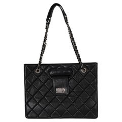 CHANEL black leather 11A BYZANCE 2.55 REISSUE TOTE Bag