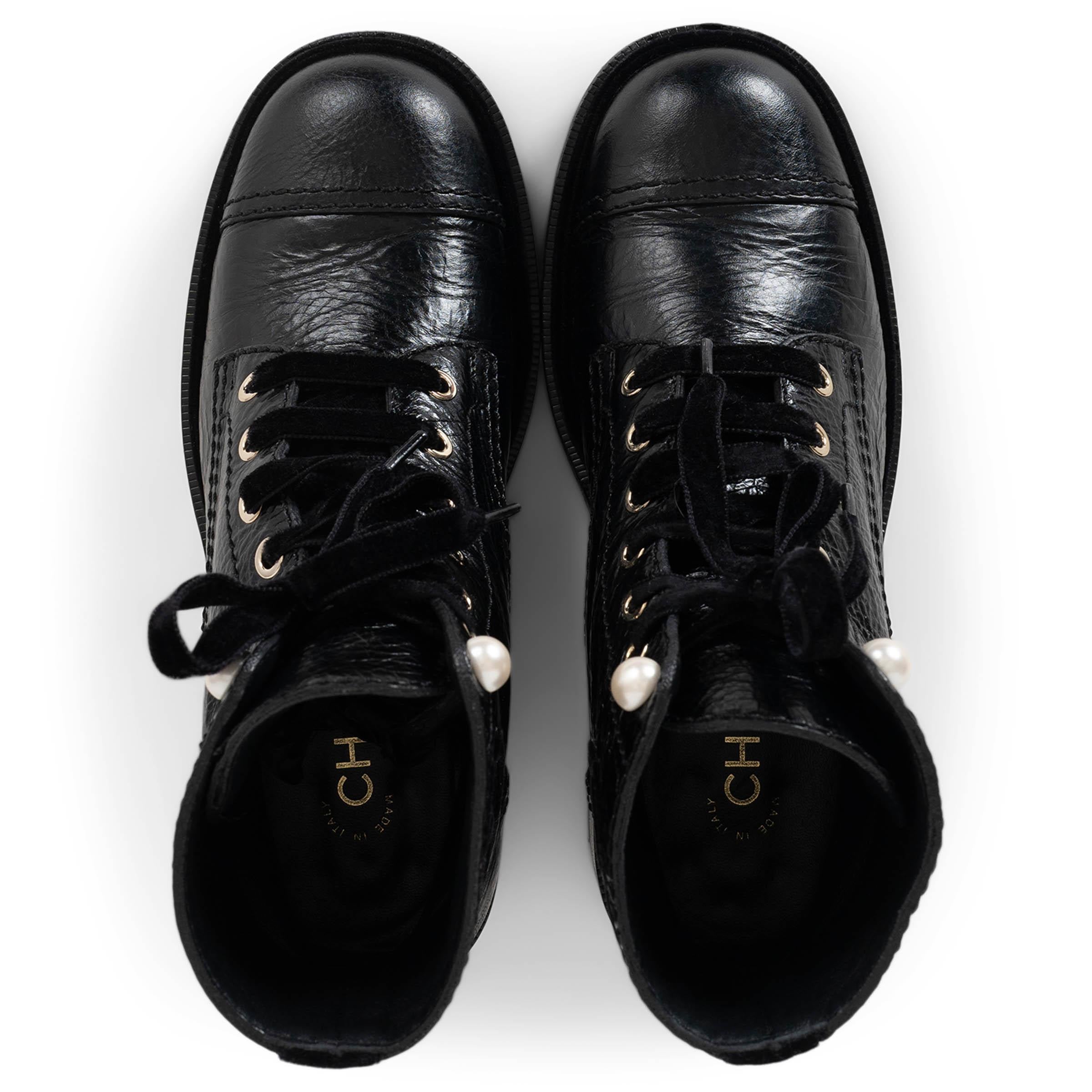 CHANEL black leather 19B PEARL EMBELLISHED SHINY COMBAT Boots Shoes 37.5 For Sale 1
