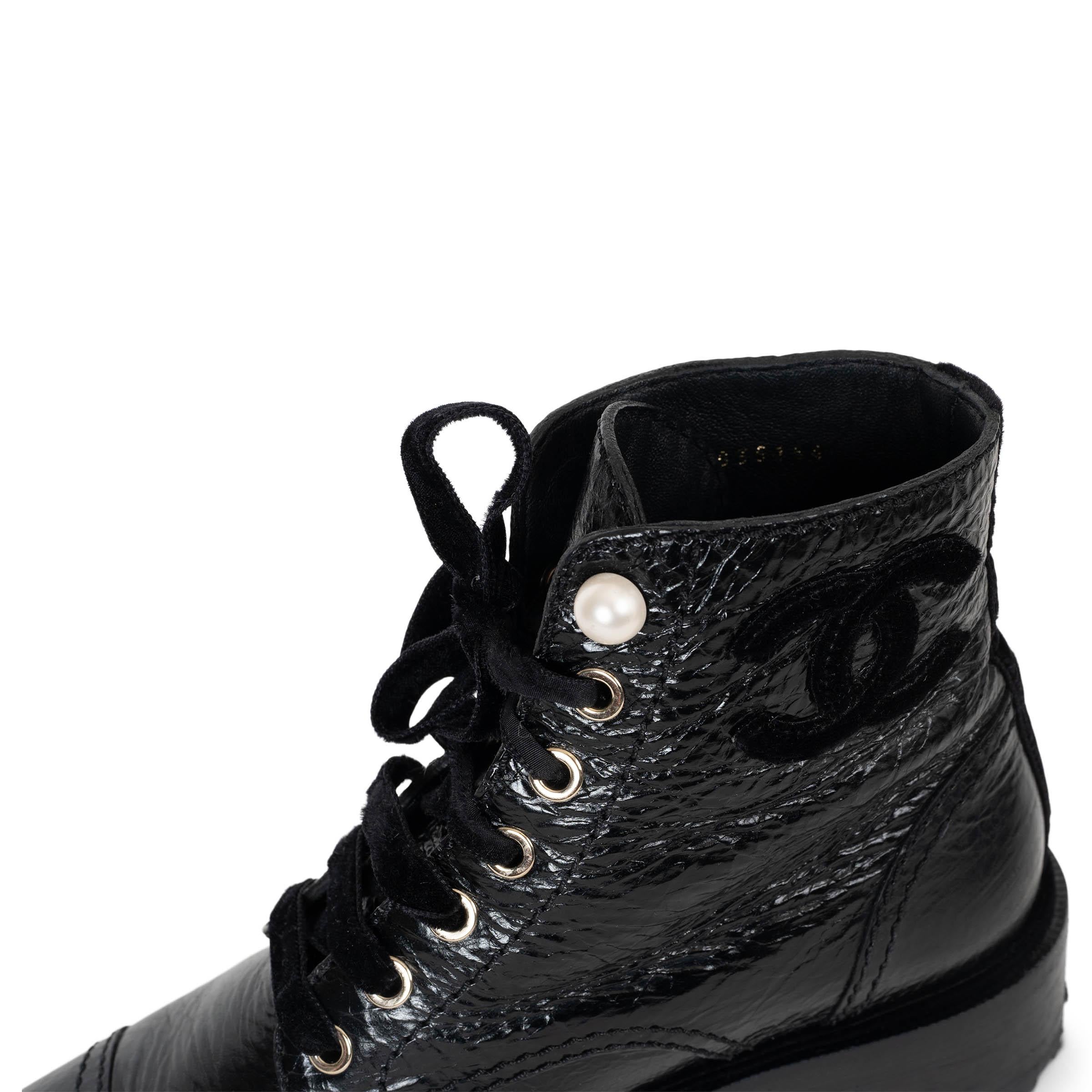 CHANEL black leather 19B PEARL EMBELLISHED SHINY COMBAT Boots Shoes 37.5 For Sale 2