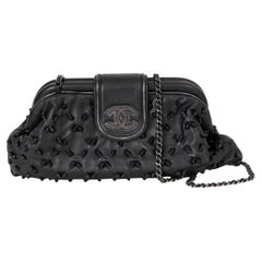 CHANEL black leather 2011 CHIC KNOT Shoulder Bag