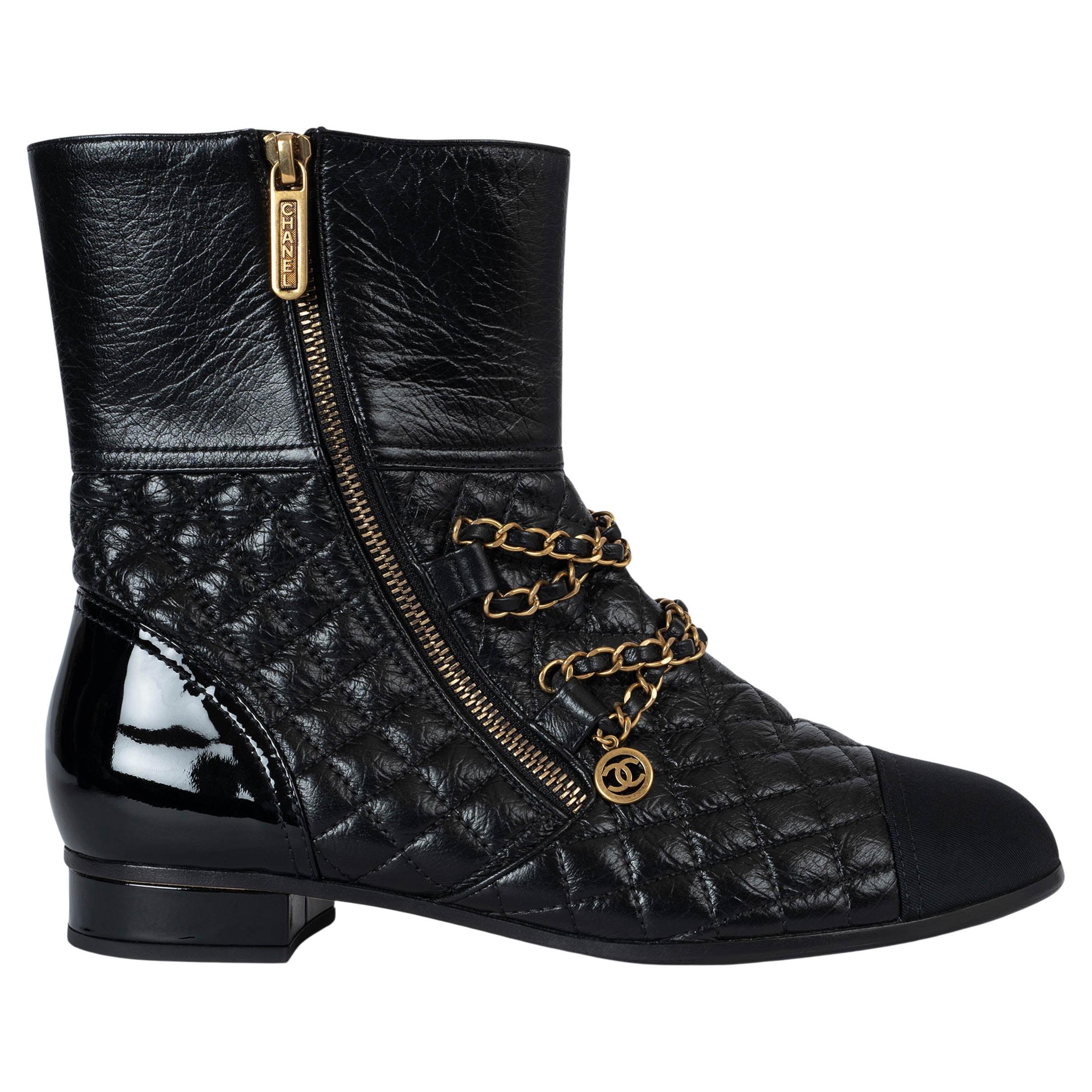 CHANEL black leather 2018 18A HAMBURG QUILTED CHAIN Ankle Boots Shoes 39