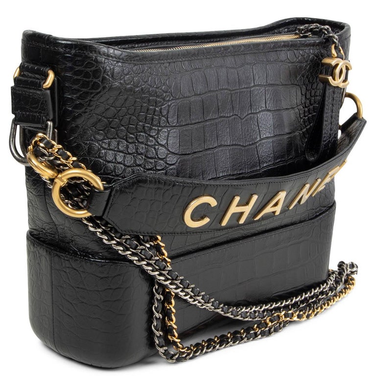 Authentic Chanel New Medium Black Gabrielle Hobo bag with Strap