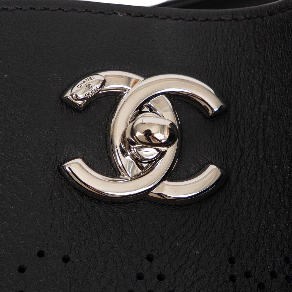 CHANEL black leather 2019 PERFORATED LOGO EYELET SMALL SHOPPING Bag 3