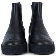 CHANEL black leather 2021 21B TURNLOCK CHELSEA Boots Shoes 39