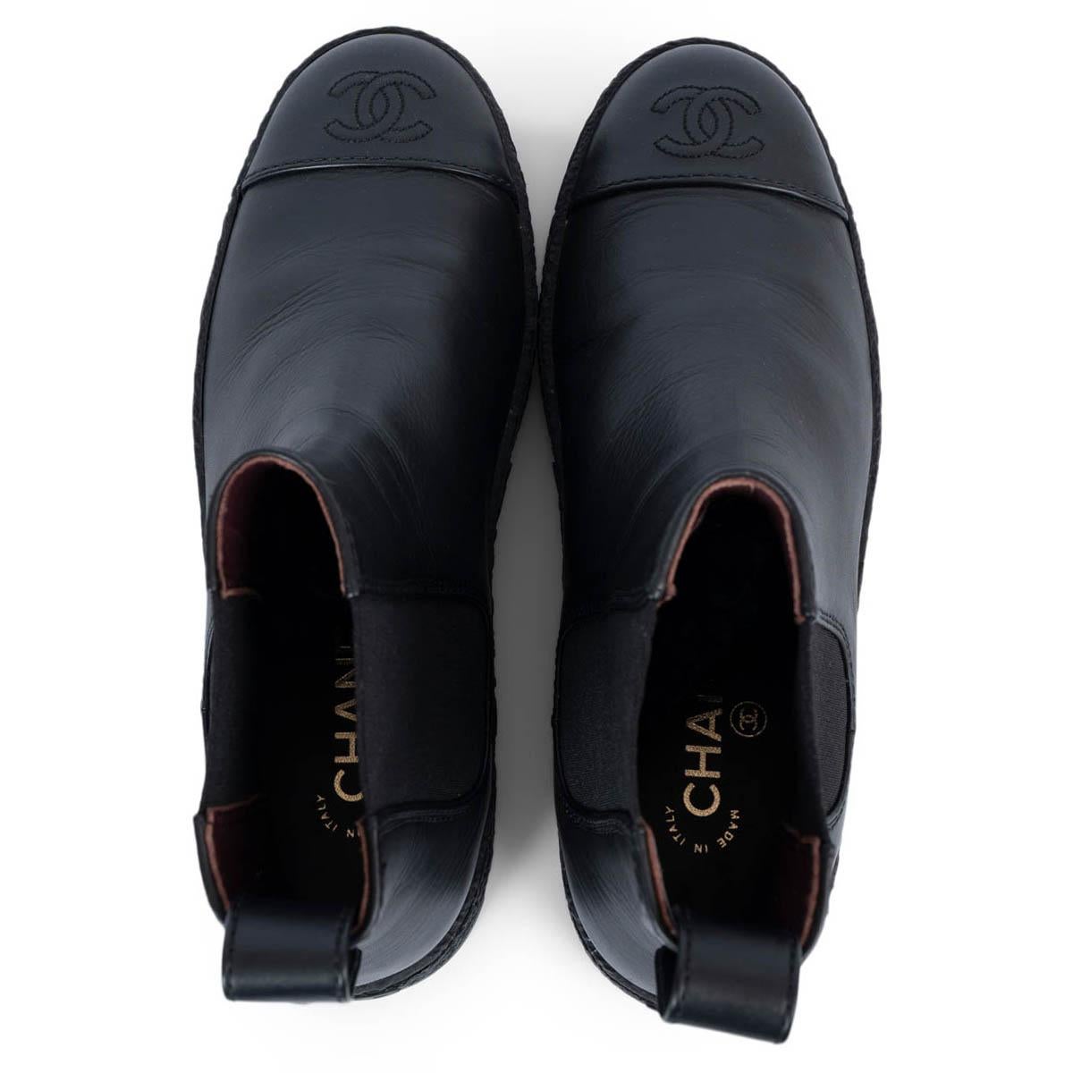 CHANEL black leather 2021 21B TURNLOCK CHELSEA Boots Shoes 39 1