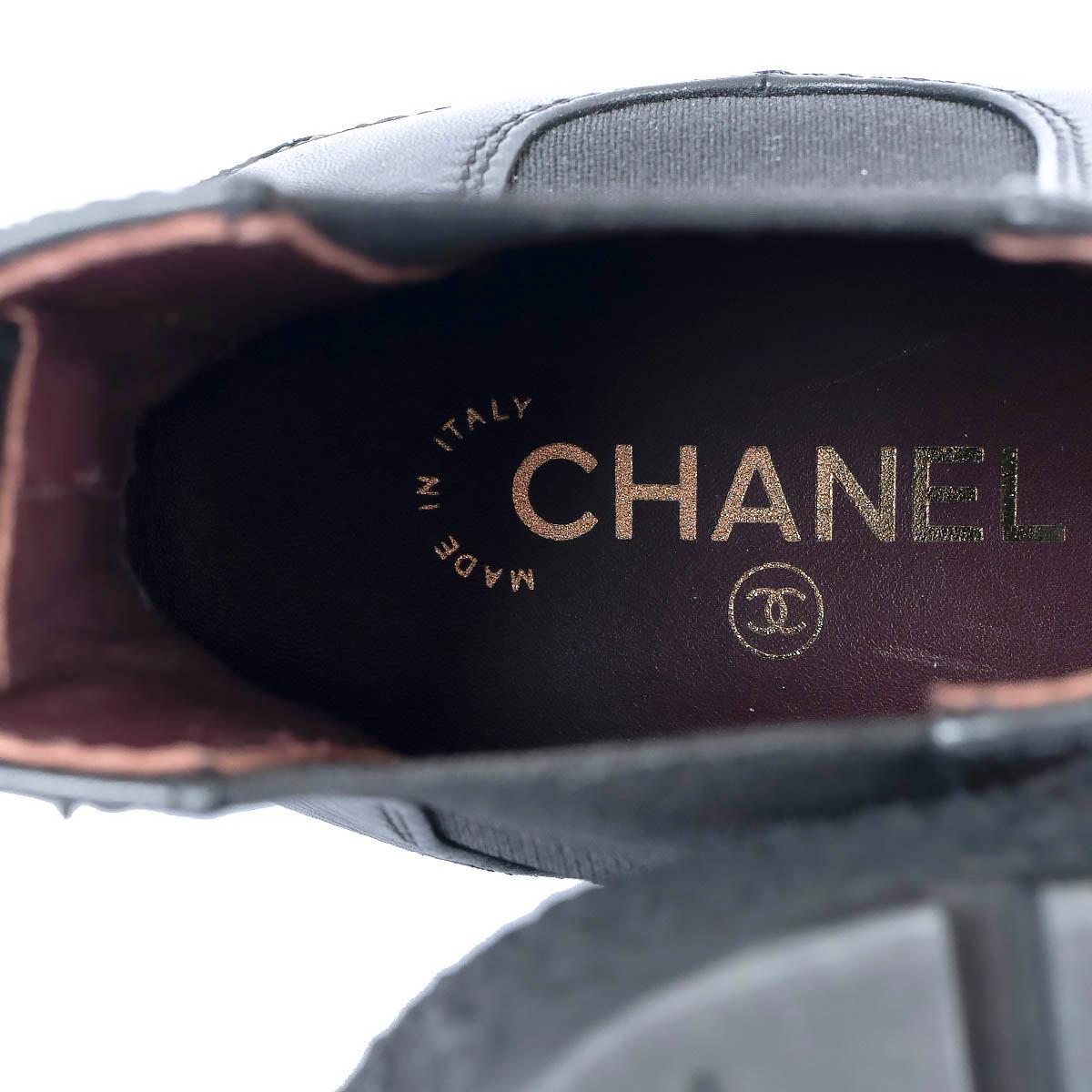 CHANEL black leather 2021 21B TURNLOCK CHELSEA Boots Shoes 39 3