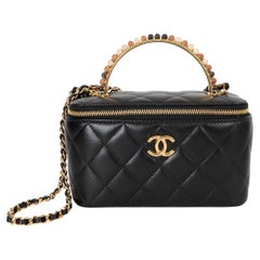 CHANEL black leather 23P PICK ME UP TOP HANDLE VANITY Bag