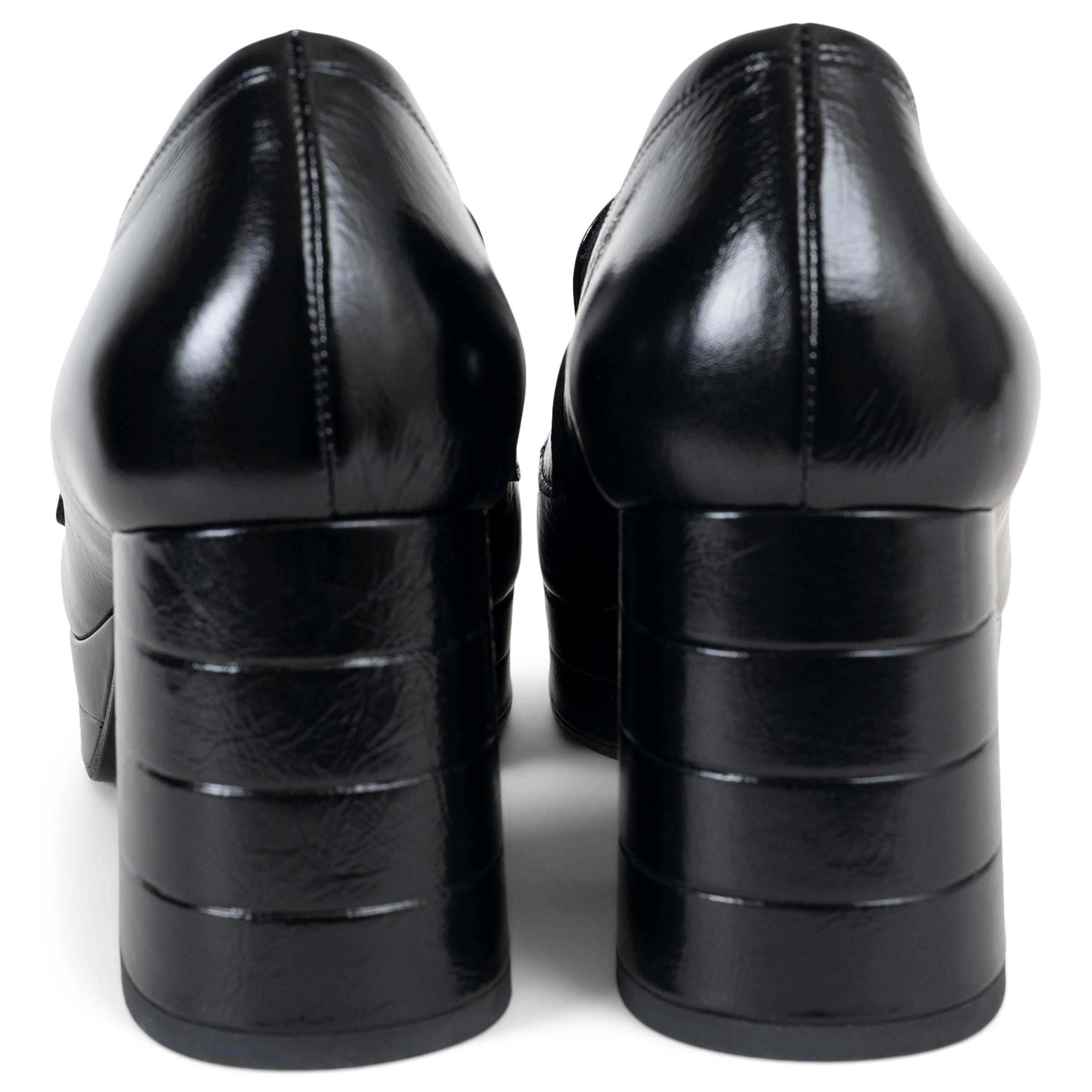 Chanel in pelle nera 24 carati, stile LOAFER, Scarpe 39 G46066 In condizioni ottime in vendita a Zürich, CH