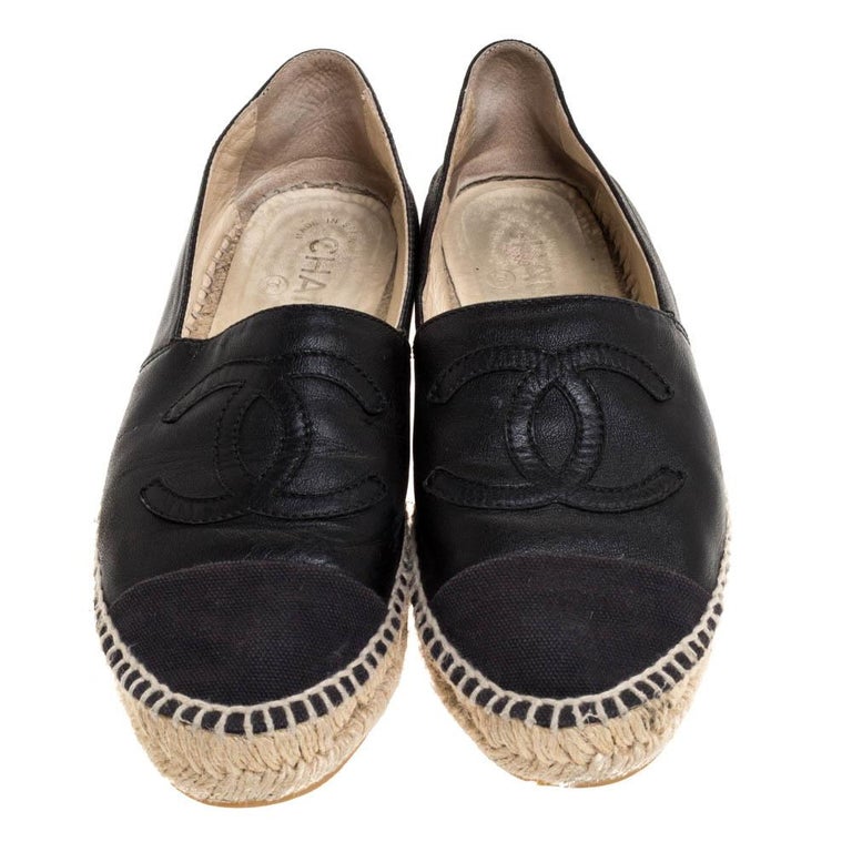 Chanel Black Leather And Canvas CC Espadrilles Size 37 at 1stDibs ...