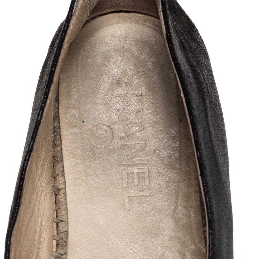Women's Chanel Black Leather And Canvas CC Espadrilles Size 37