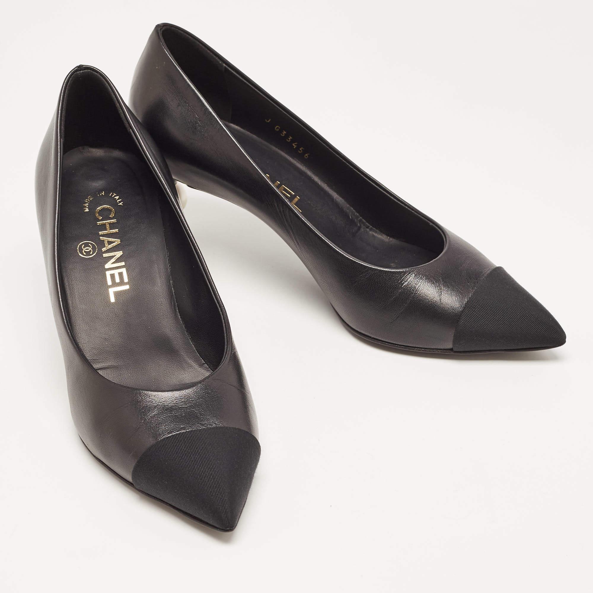 Chanel Black Leather and Canvas CC Pointed Toe Pumps Size 36 4