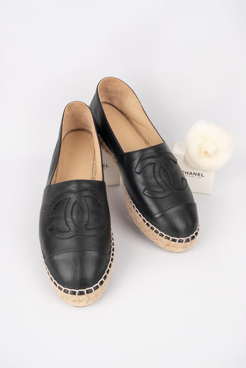 Chanel Black Leather and Canvas Espadrille-Style Shoes 7