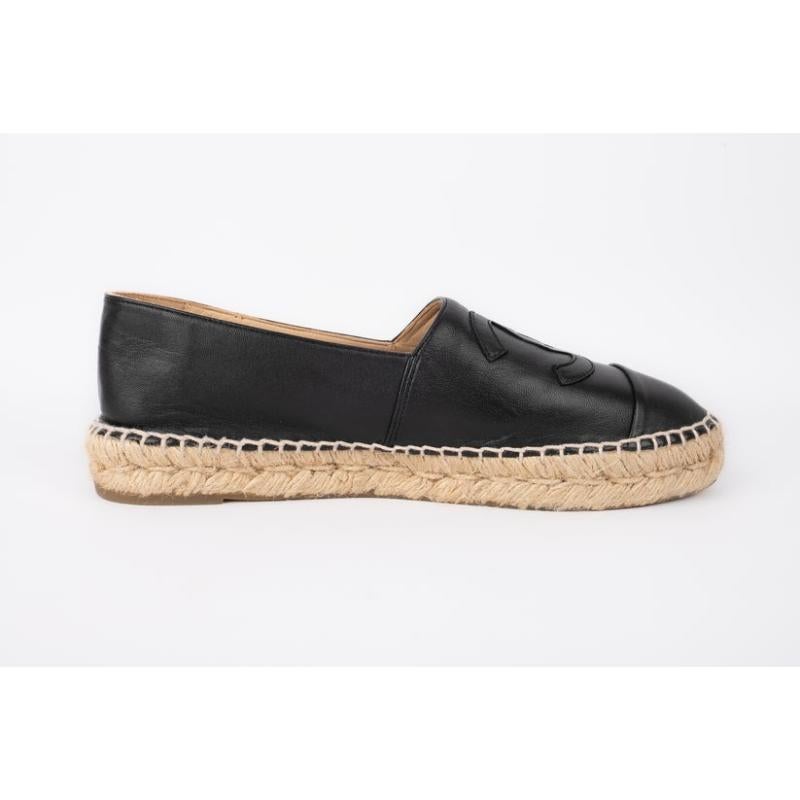 Chanel Black Leather and Canvas Espadrille-Style Shoes 2