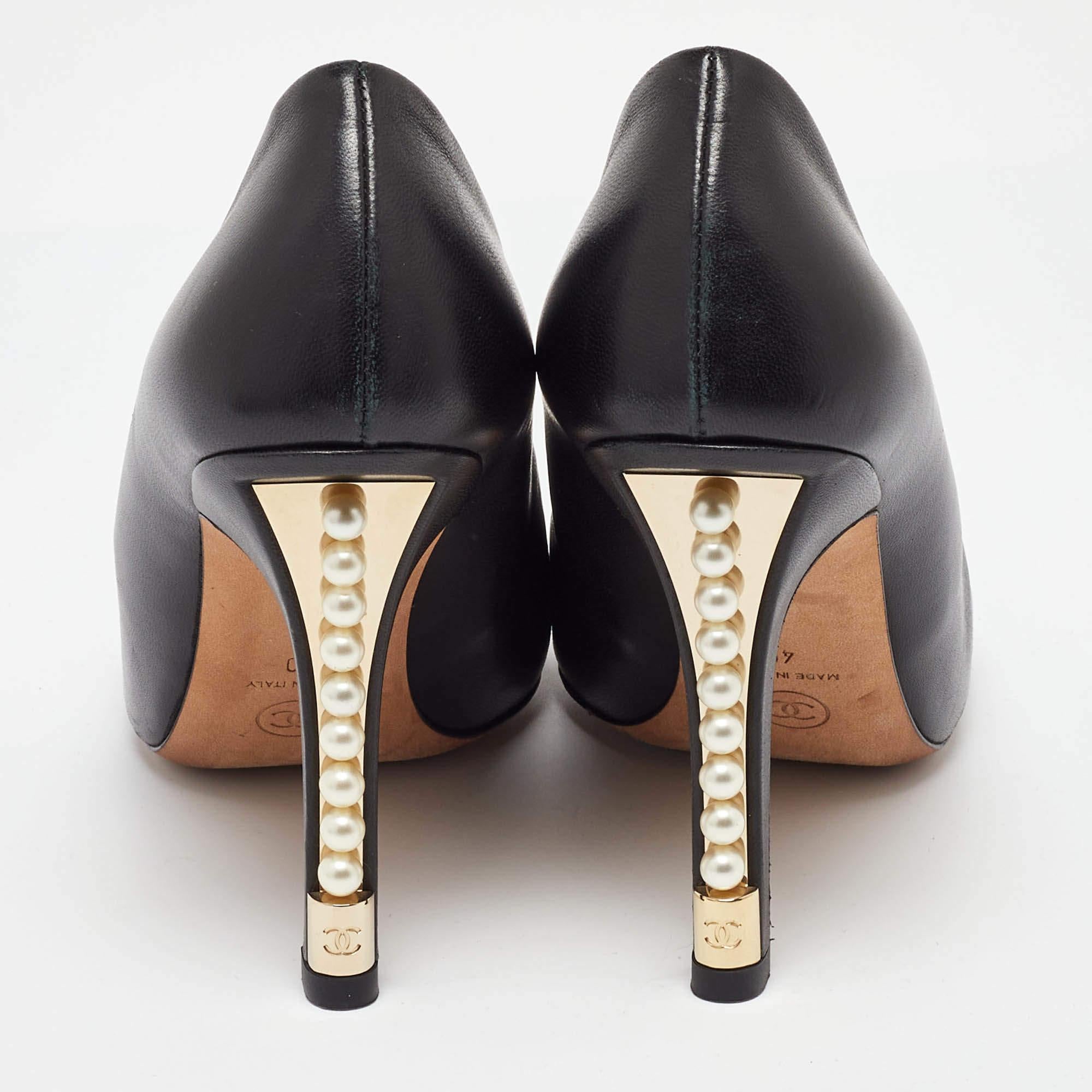 Chanel Black Leather and Fabric Cap Toe Faux Pearl Heel Pumps Size 40 1